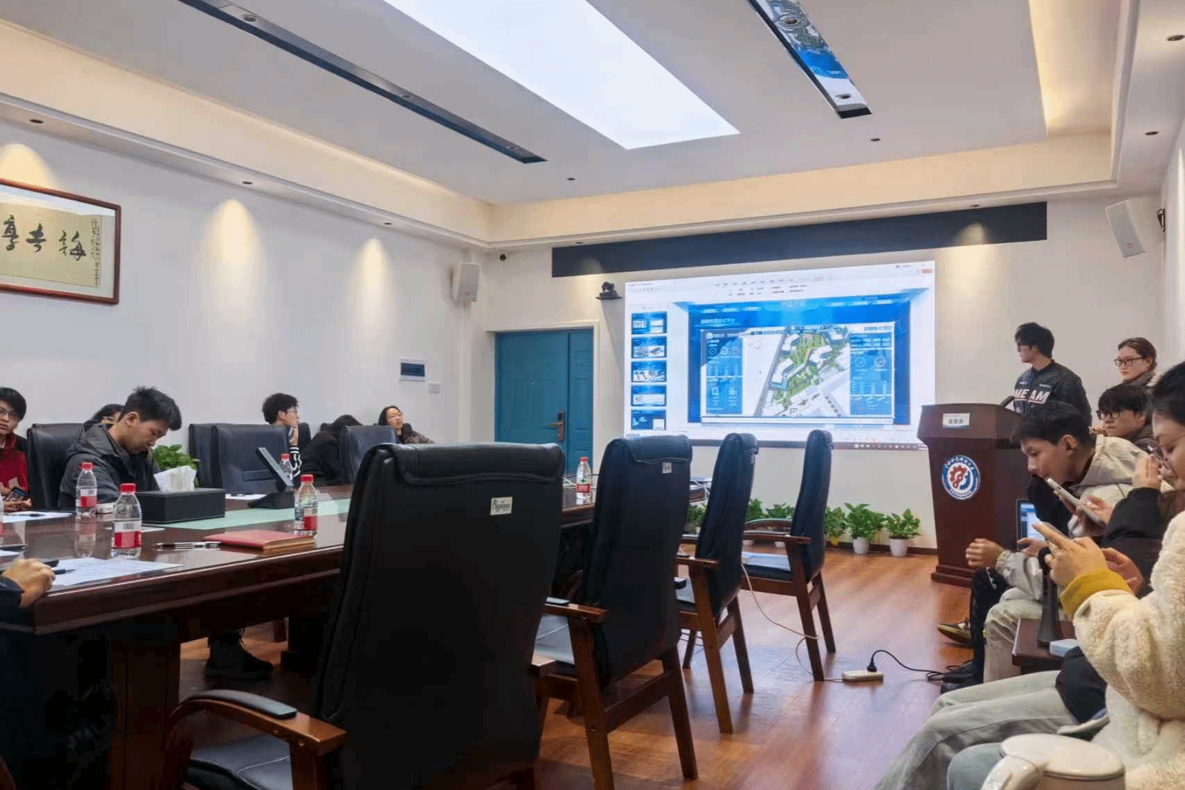 抖音tv电视版app破解版组织开展“金种子杯”大学生创业大赛项目打磨活动